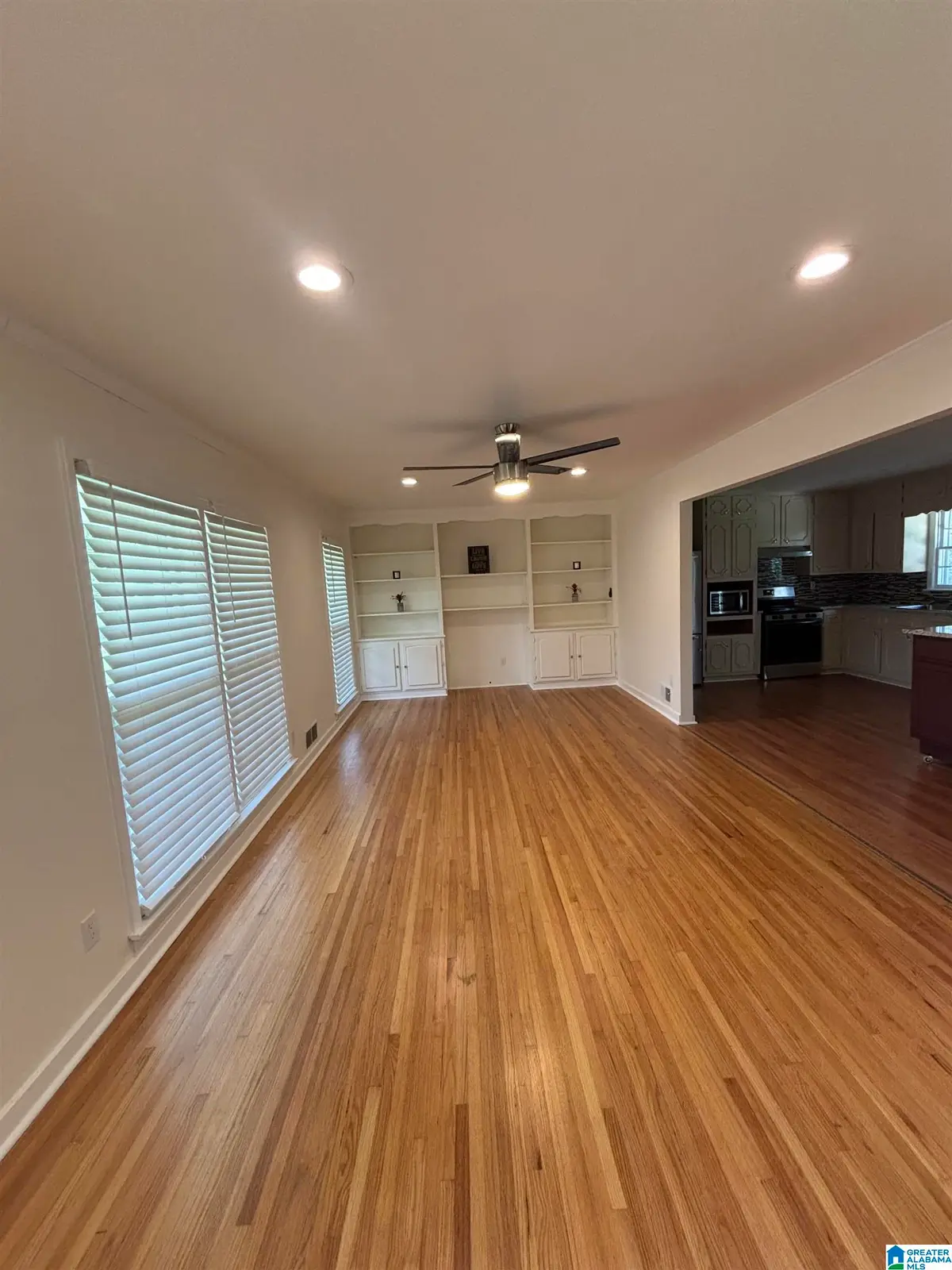 2832 2ND WAY NW, Center Point, AL 35215 - Image #1