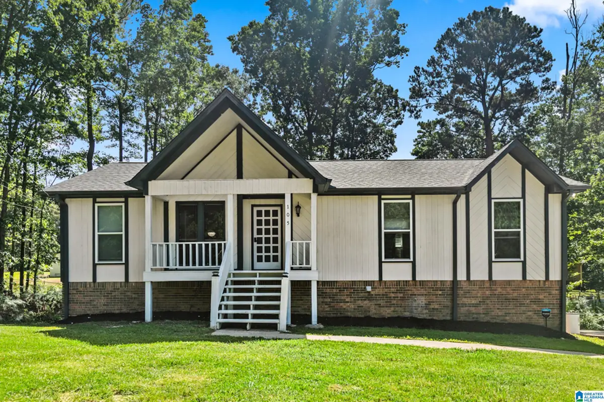 105 HIELARY CIRCLE, Hueytown, AL 35023 - Image #1