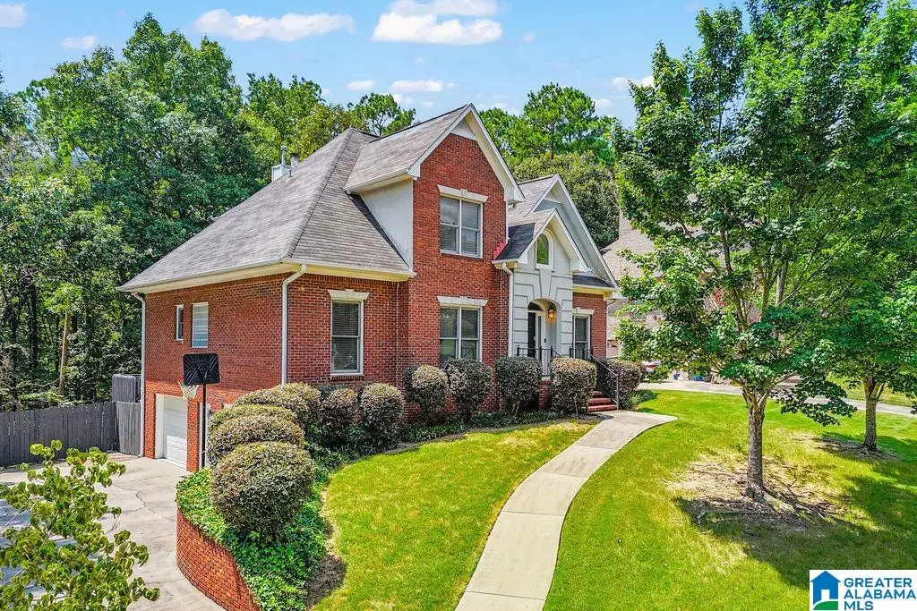 136 GLEN ABBEY WAY, Alabaster, AL 35007 - Image #1