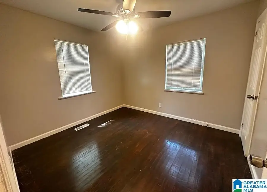 808 45TH PLACE N, Birmingham, AL 35212 - Image #3