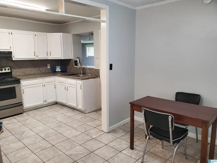 528 LOVELIN STREET, Midfield, AL 35228 - Image #3