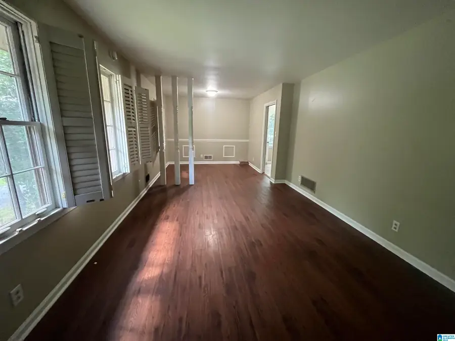 901 GLENVALLEY DRIVE, Birmingham, AL 35206 - Image #3