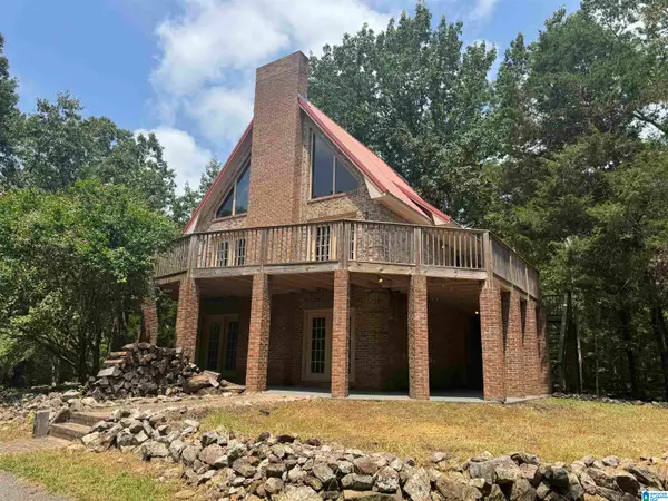 305 STONE RIDGE TRAIL N, Anniston, AL 36207