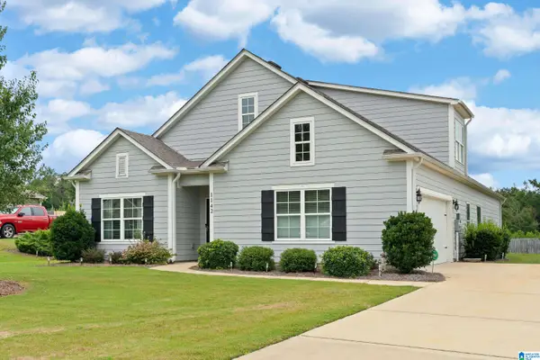 1142 MOUNTAIN LAUREL CIRCLE, Moody, AL 35004