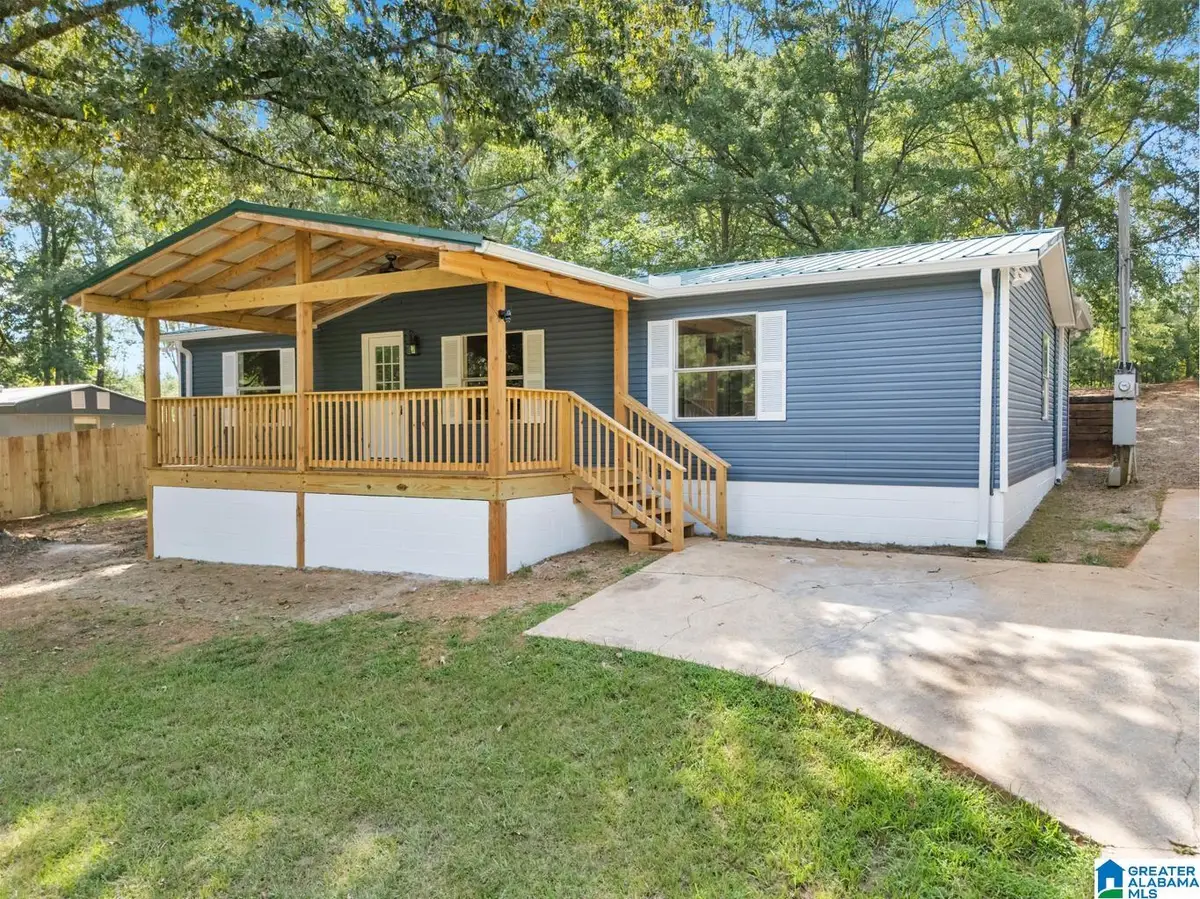 125 S FORTY CROSSING, Woodstock, AL 35188 - Image #1