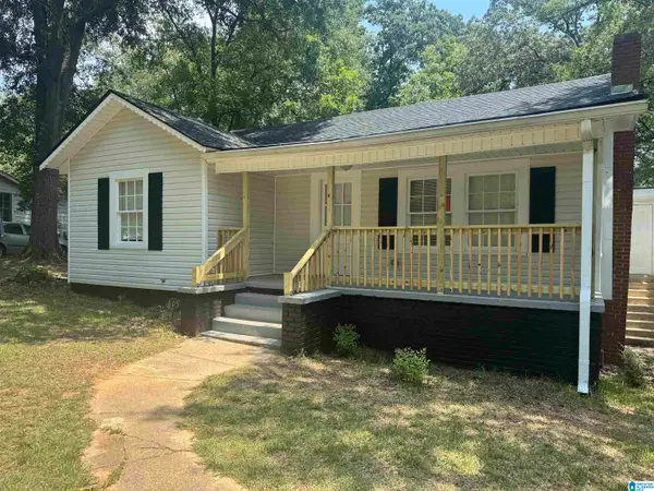 605 EASTWOOD AVENUE, Talladega, AL 35160