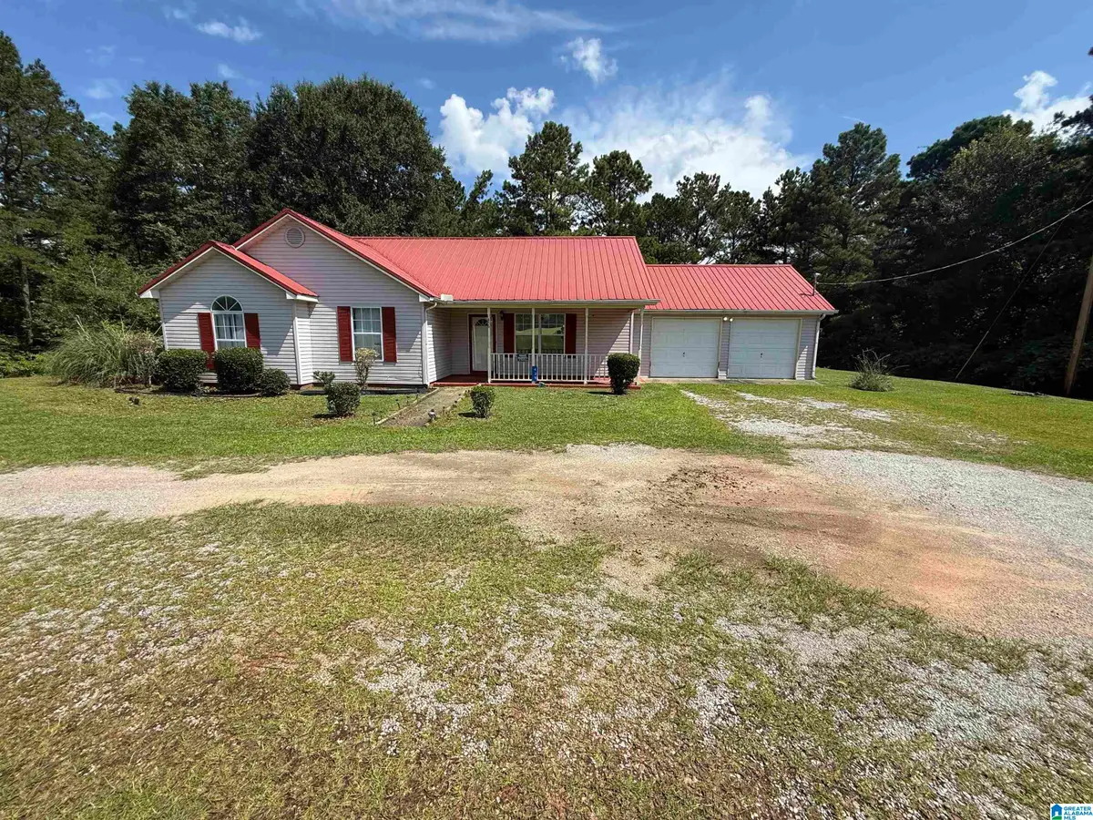 439 COUNTY ROAD 356, Clanton, AL 35045 - Image #1