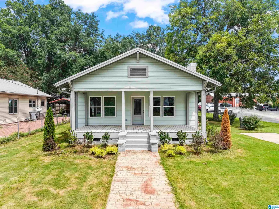 203 THOMPSON STREET, Columbiana, AL 35051 - Image #2