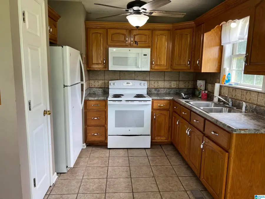 173 COUNTY ROAD 119, Fayette, AL 35555 - Image #2