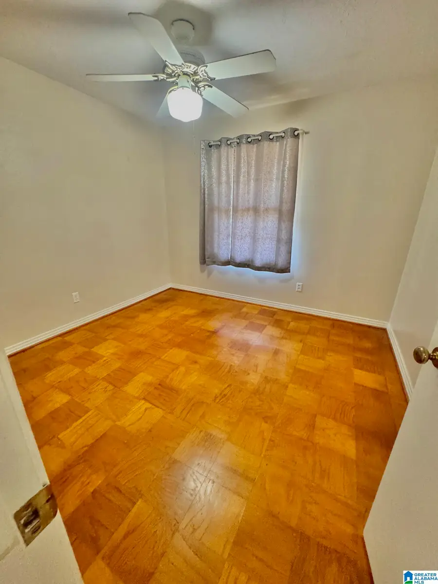 708 YNESTRA DRIVE, Mobile, AL 36609 - Image #3