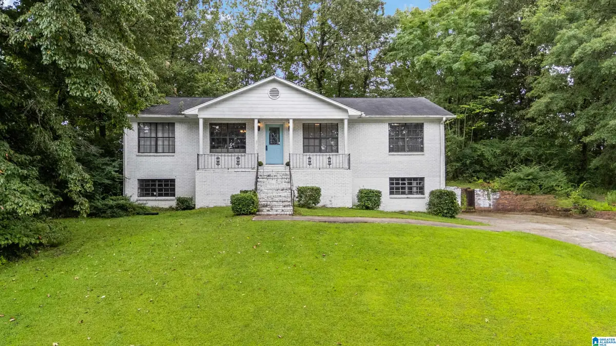 1024 HENRY DRIVE, Alabaster, AL 35007 - Image #1