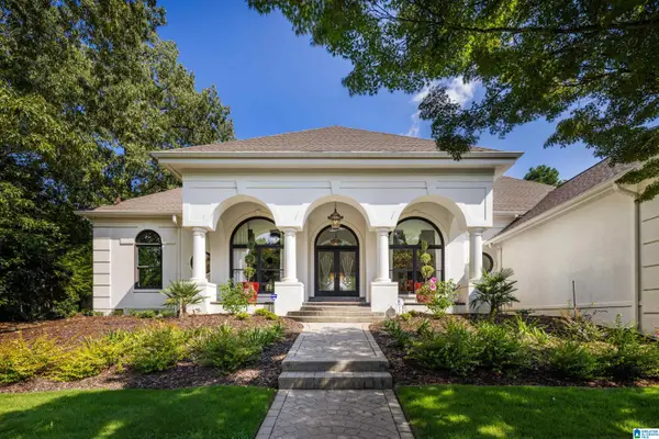 3525 SHANDWICK PLACE, Hoover, AL 35242