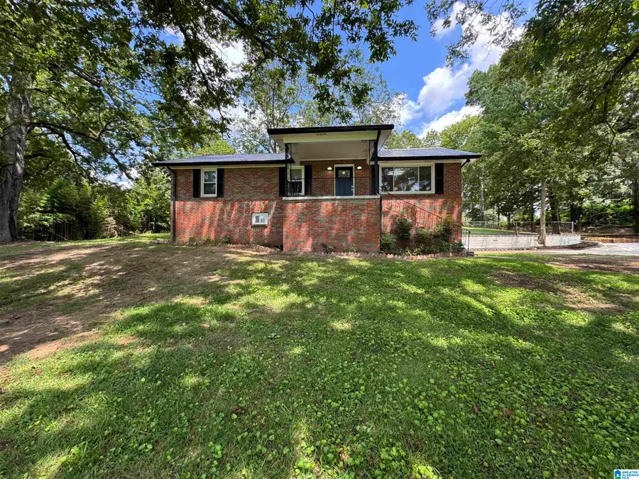 8502 OLD BAGLEY ROAD, Dora, AL 35062 - Image #2