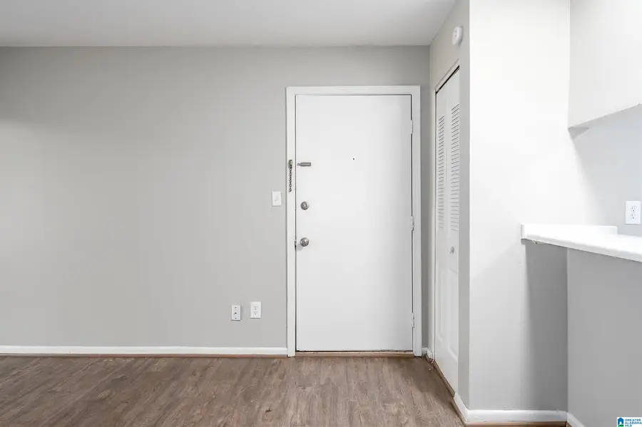 418 SKYVIEW DRIVE, Birmingham, AL 35209 - Image #2