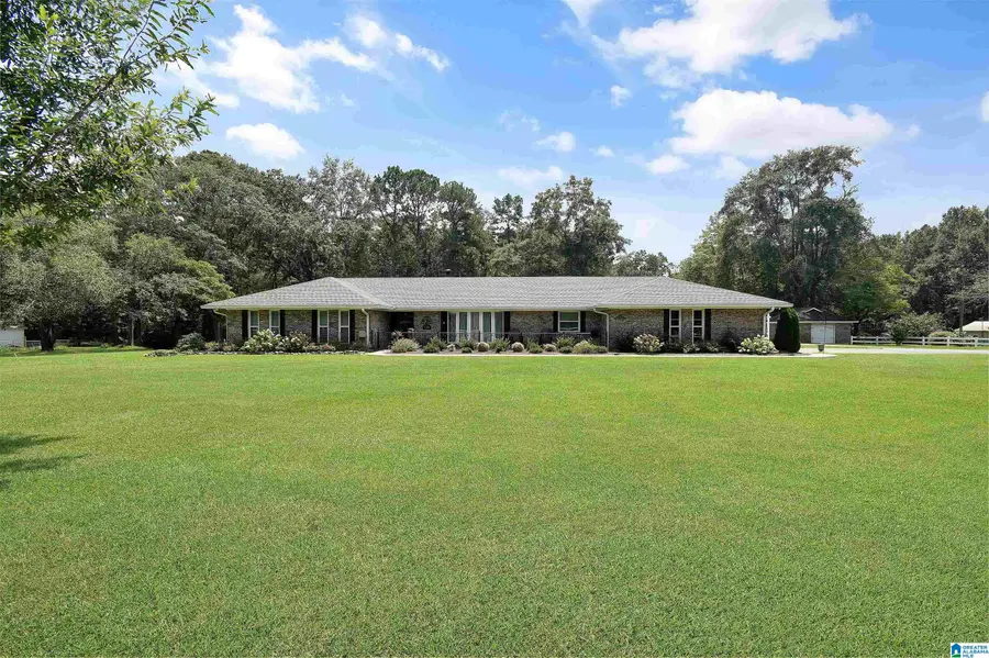 130 PINEVIEW DRIVE, Jemison, AL 35085 - Image #2
