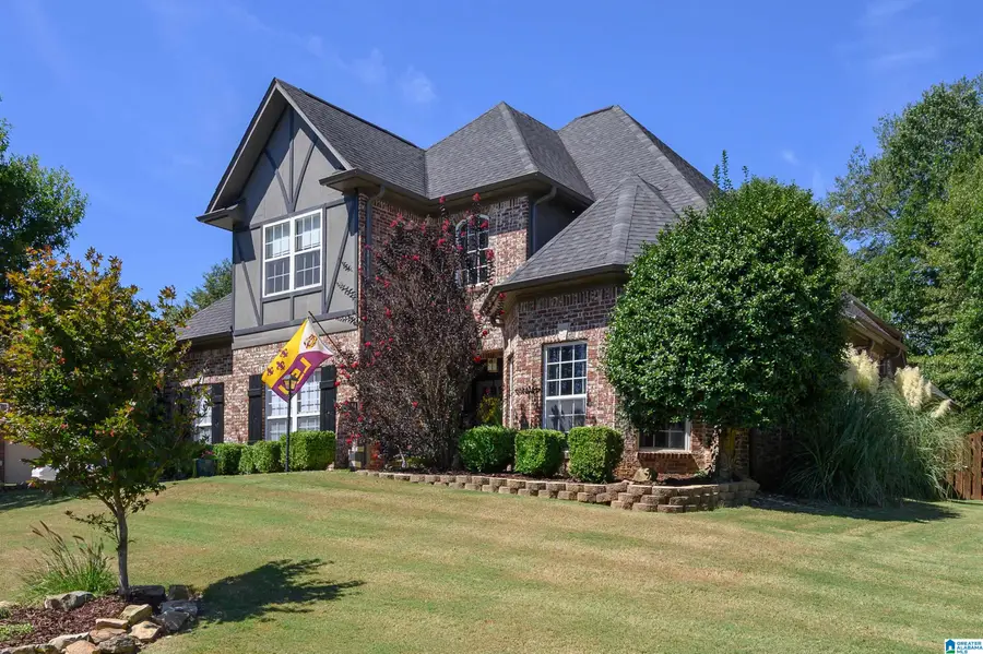8584 HIGHLANDS TRACE, Trussville, AL 35173 - Image #2