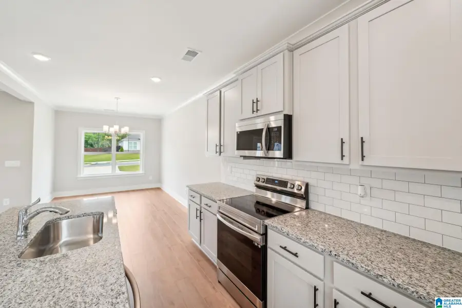 405 GATESHEAD DRIVE, Sterrett, AL 35147 - Image #3