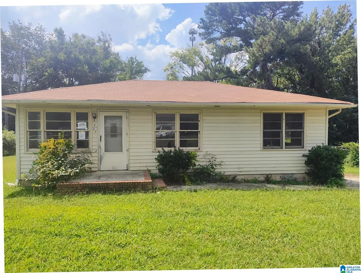 5 21ST COURT NW, Center Point, AL 35215 - Image #1