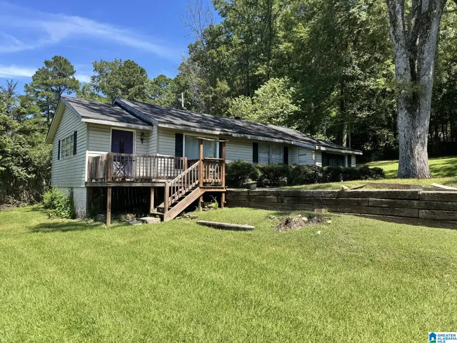 1711 OLD SPRINGVILLE ROAD, Center Point, AL 35215 - Image #2