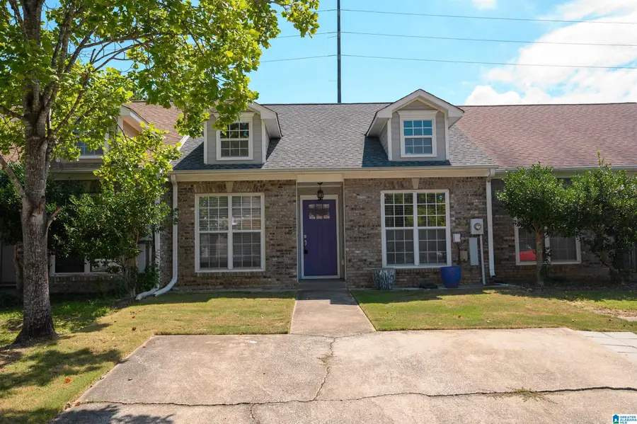 112 CHASE CREEK CIRCLE, Pelham, AL 35124 - Image #3