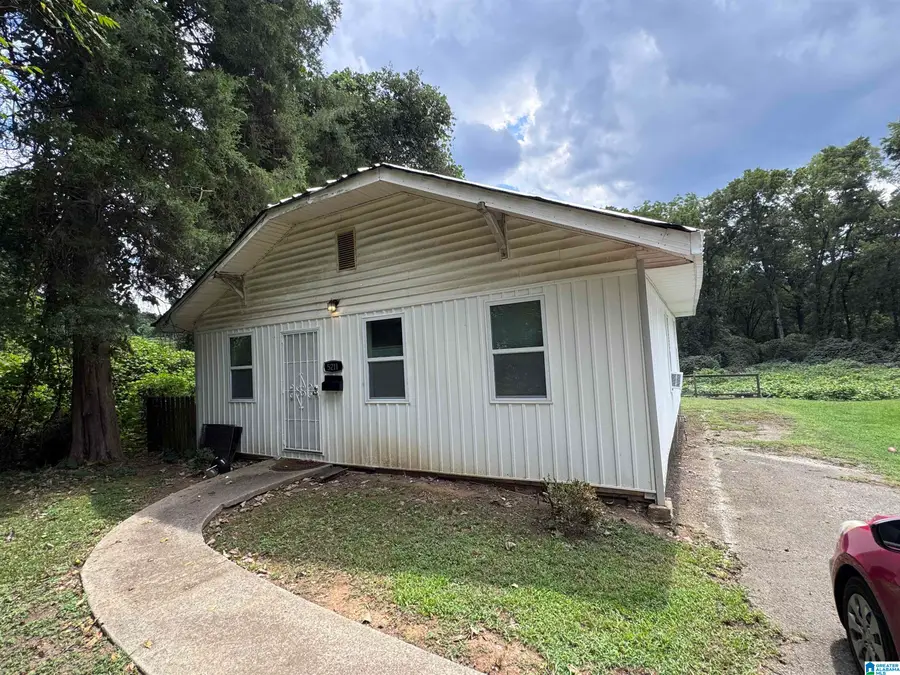 5211 LOOP ROAD, Birmingham, AL 35224 - Image #2