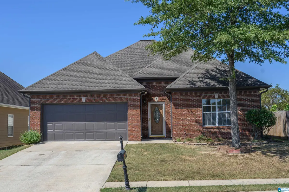 159 CHARLTON LANE, Calera, AL 35040 - Image #1