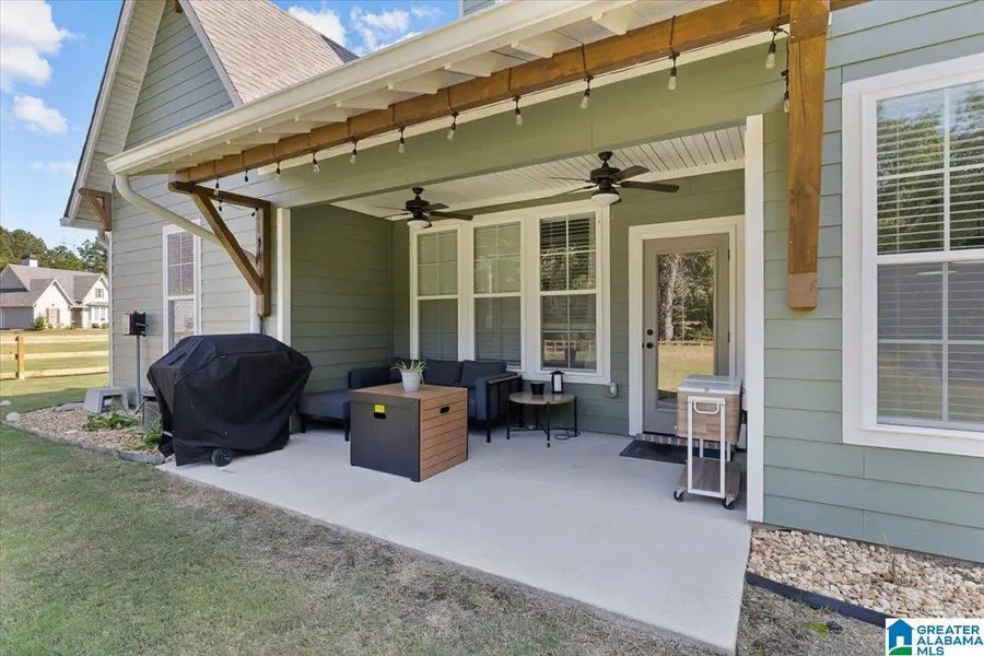 425 STONEWOOD TRAIL, Springville, AL 35146 - Image #2