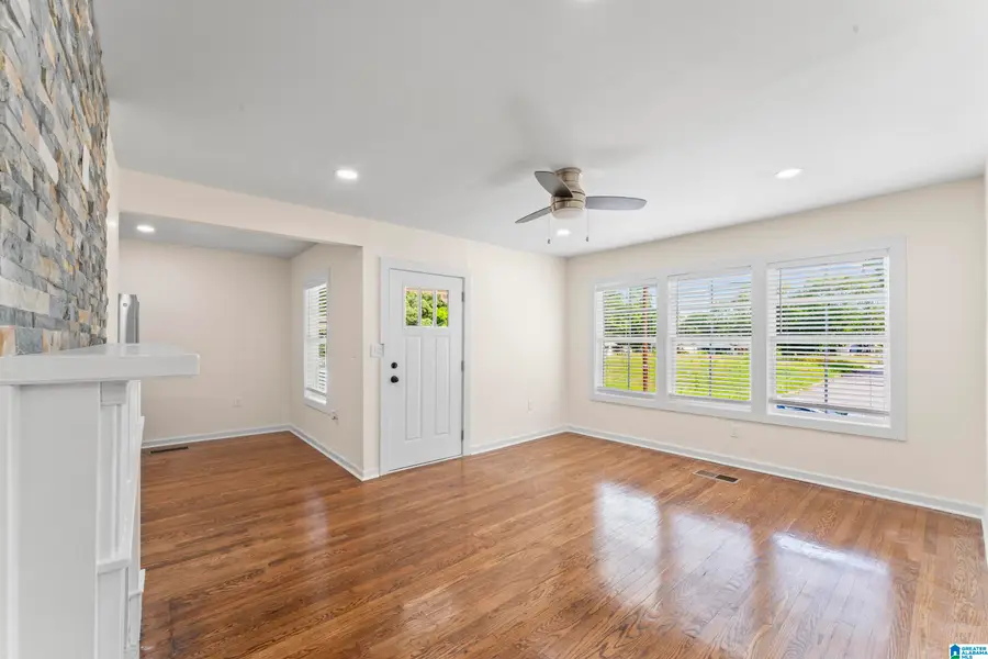 205 14TH COURT, Birmingham, AL 35204 - Image #2