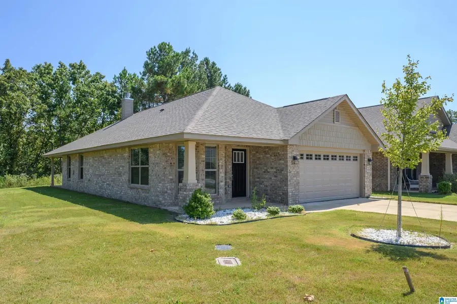 450 BLACK CREEK TRAIL, Odenville, AL 35120 - Image #2