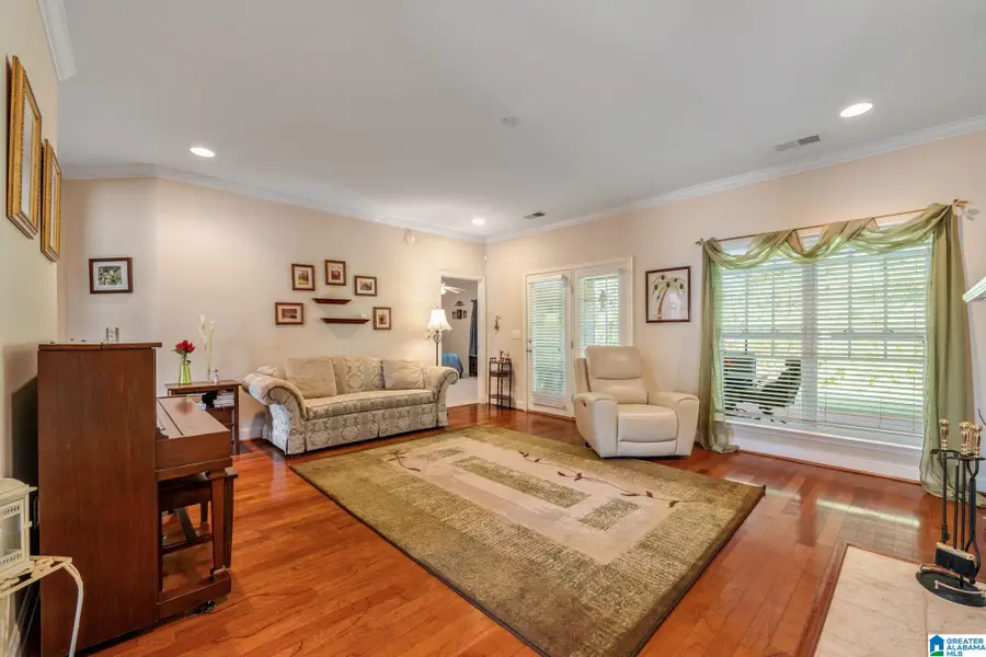 402 CHESSER PLANTATION LANE, Chelsea, AL 35043 - Image #3