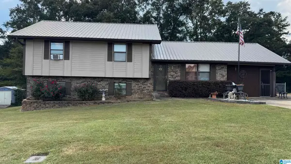 13 LONE OAK DRIVE, Weaver, AL 36277