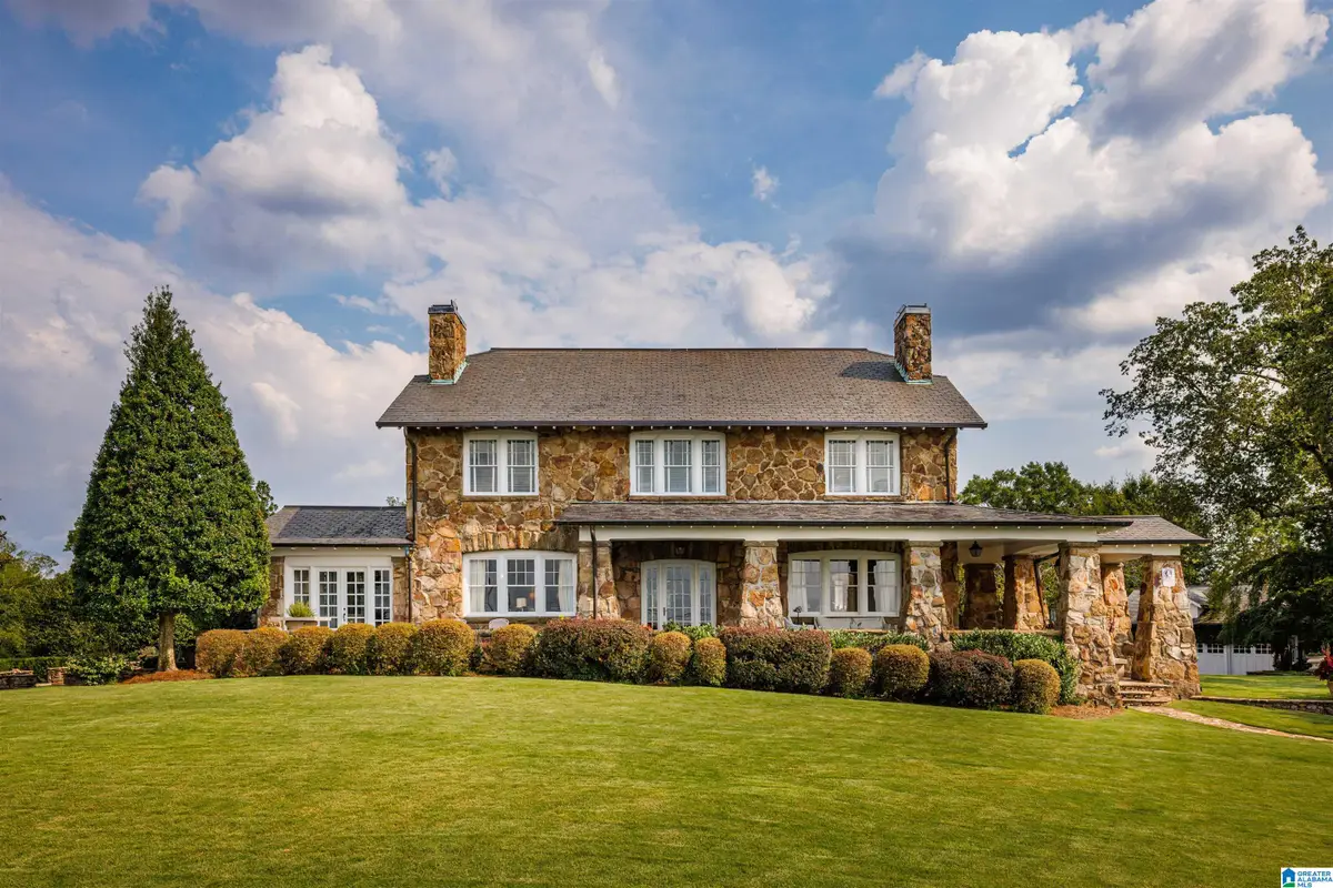 2761 SMYER CIRCLE, Vestavia Hills, AL 35216 - Image #1