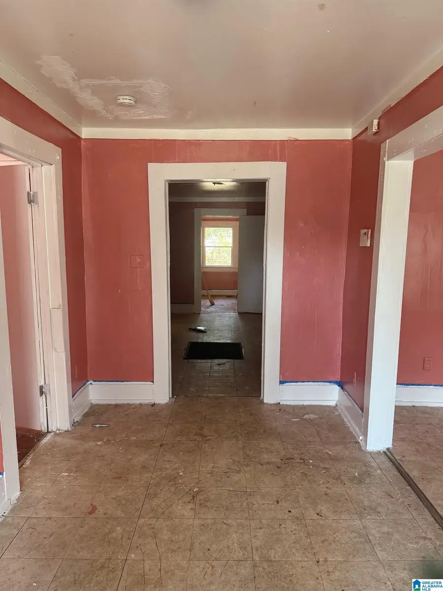 3108 SW BEULAH AVENUE, Birmingham, AL 35221 - Image #3