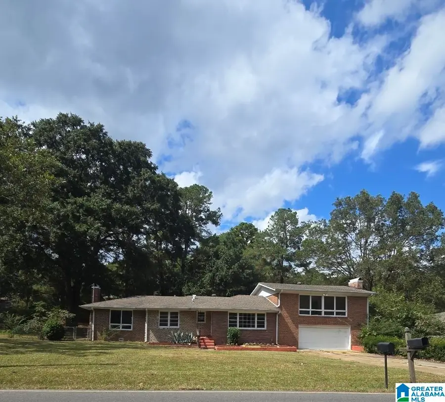 1204 26TH AVENUE N, Hueytown, AL 35023 - Image #2