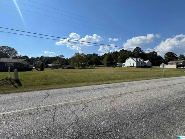 LEE ROAD, Pell city, AL 35128