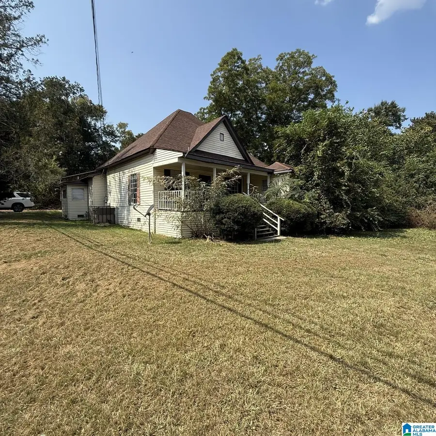 208 SPRING STREET, Adamsville, AL 35005 - Image #2