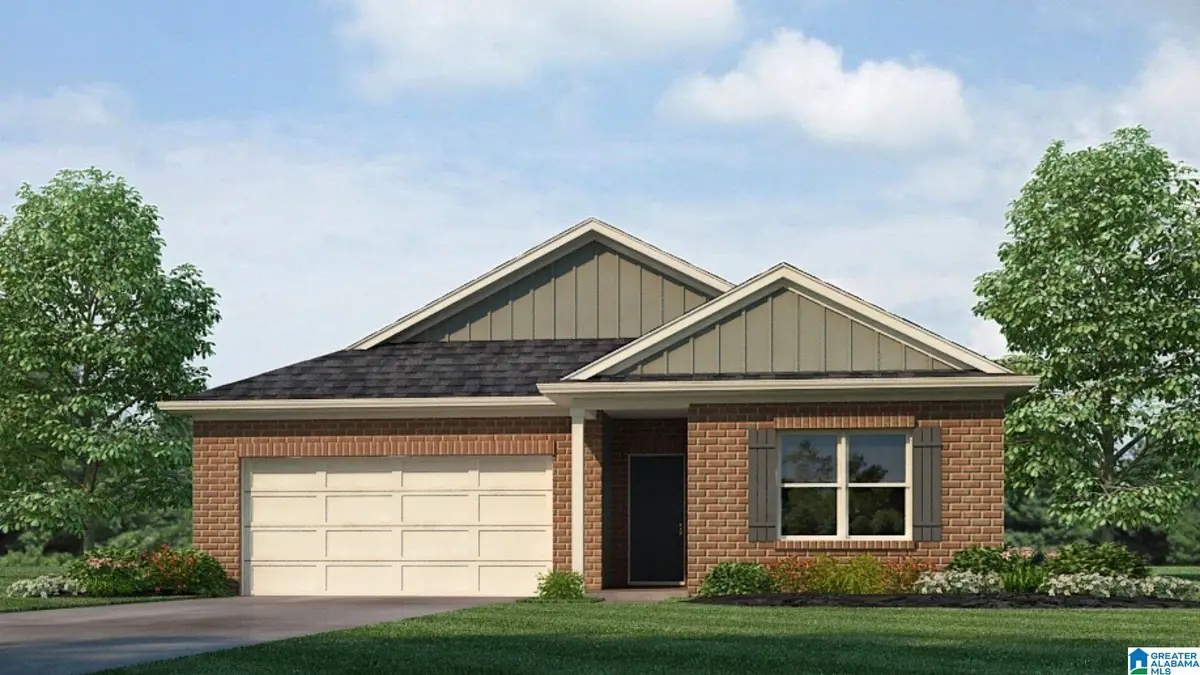 316 OAKMONT CIRCLE, Calera, AL 35040 - Image #1