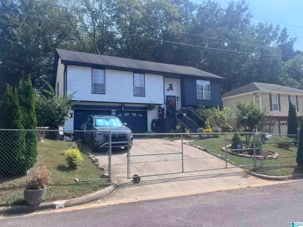 6813 CRYSTAL HILL WAY, Birmingham, AL 35212