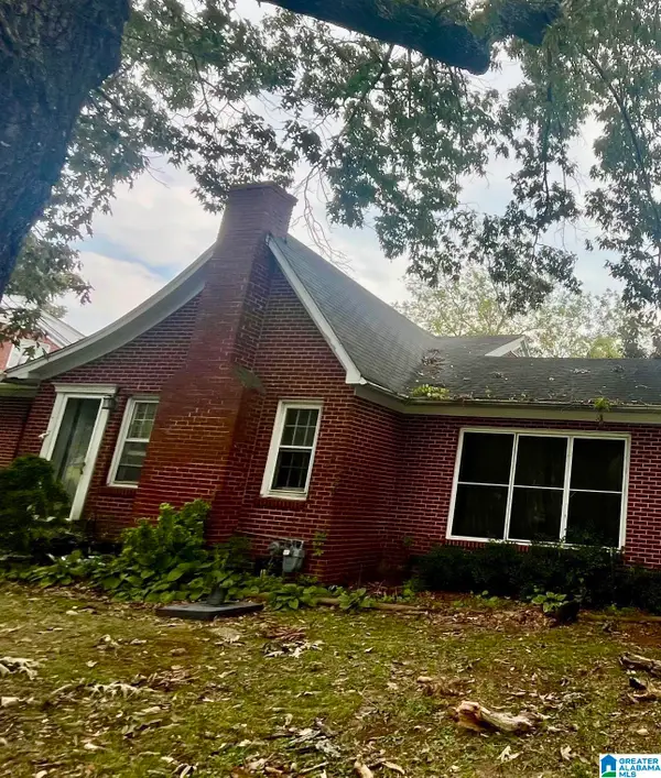 706 WASHINGTON AVENUE NW, Russellville, AL 35653