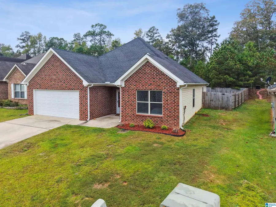 922 BROOKSTONE PLACE, Odenville, AL 35120 - Image #3