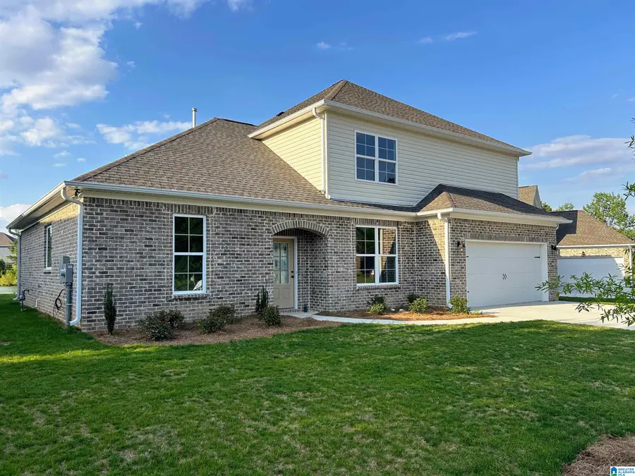 301 WYNLAKE DRIVE, Alabaster, AL 35007 - Image #2