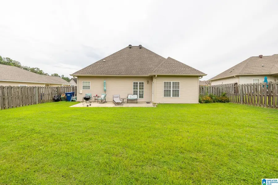 245 OAK LEAF CIRCLE, Pell City, AL 35125 - Image #2