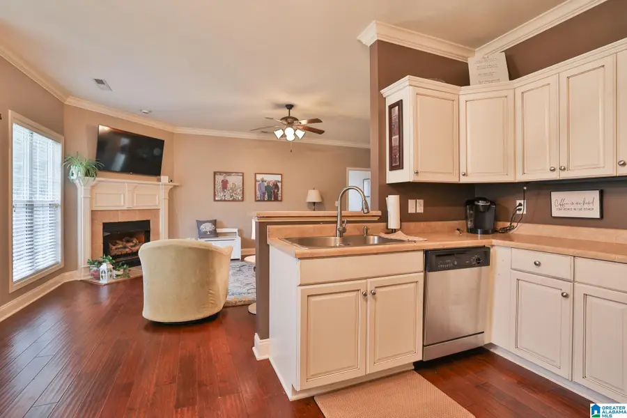 245 OAK LEAF CIRCLE, Pell City, AL 35125 - Image #3