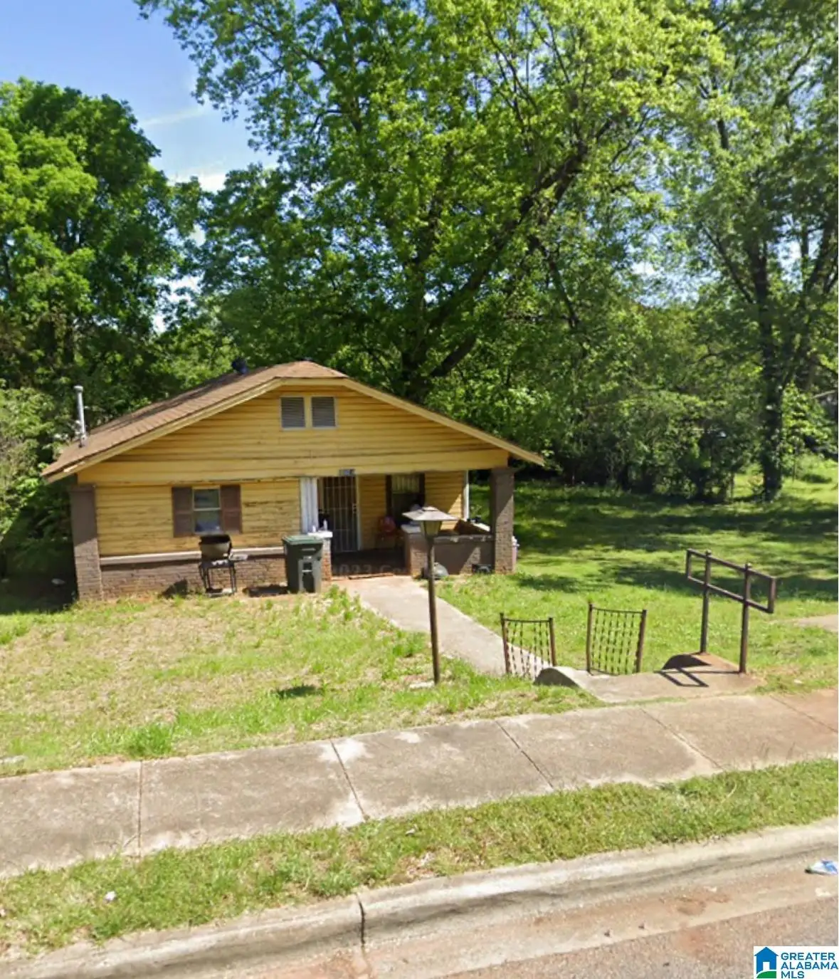 3228 BEECH AVENUE SW, Birmingham, AL 35221 - Image #1