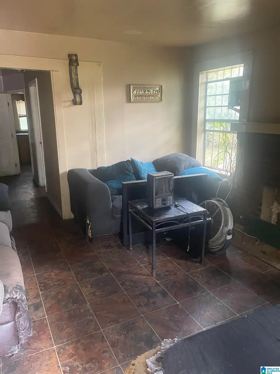 3228 BEECH AVENUE SW, Birmingham, AL 35221 - Image #3