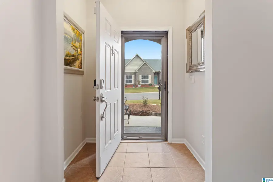 6832 VALLEY LANE, Leeds, AL 35094 - Image #3