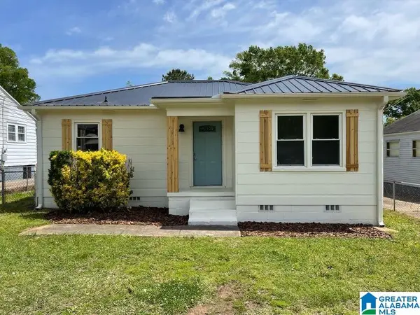 2723 19TH STREET N, Hueytown, AL 35023