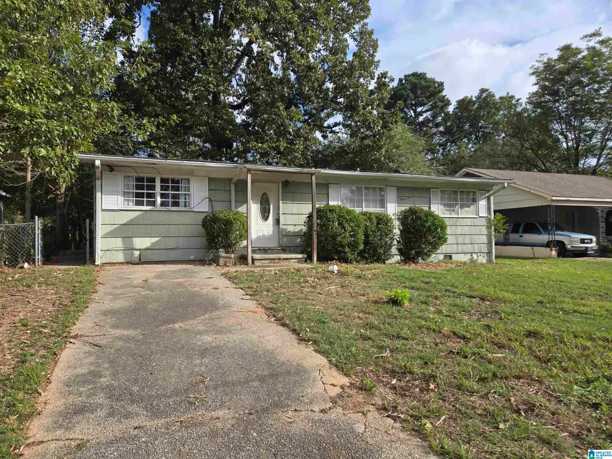 1117 CAROL CIRCLE, Midfield, AL 35228 - Image #1