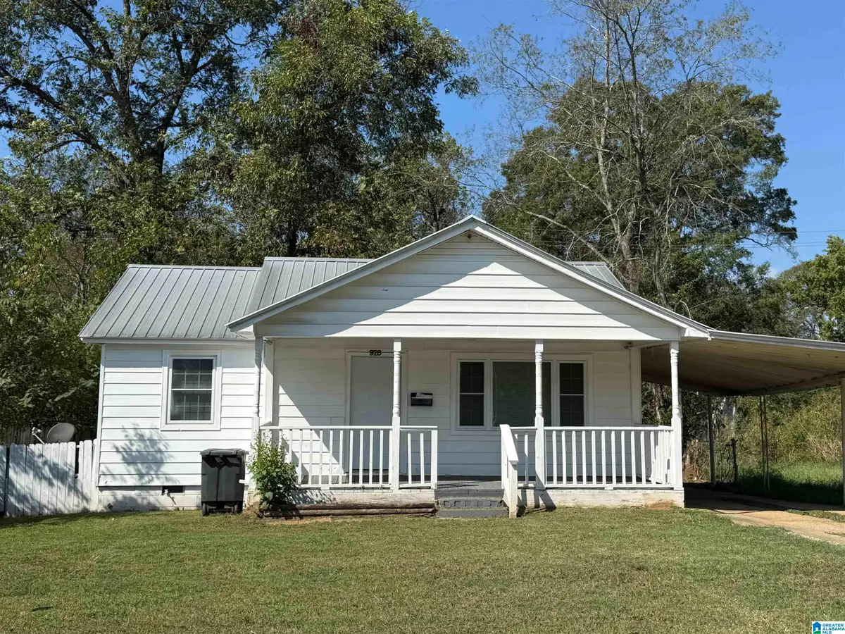 928 25TH STREET SW, Birmingham, AL 35211 - Image #1