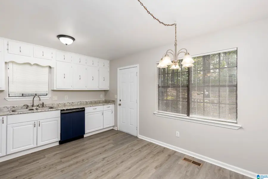 3135 SLEEPY HOLLOW DRIVE, Pinson, AL 35215 - Image #2